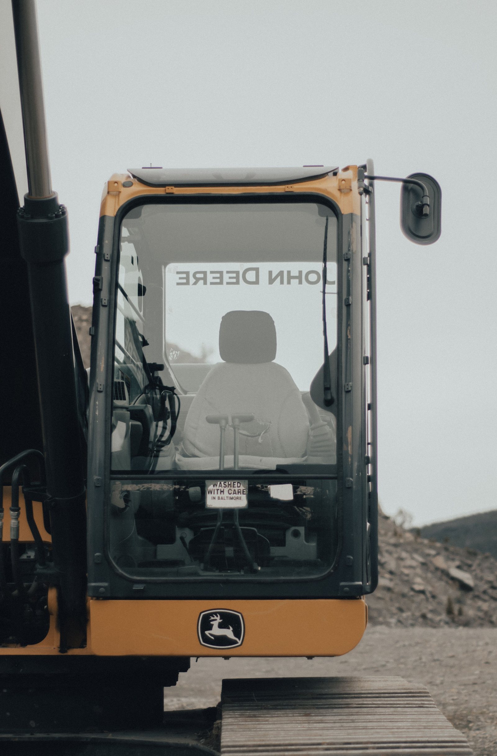 Heavy equipment and commercial vehicle glass service
